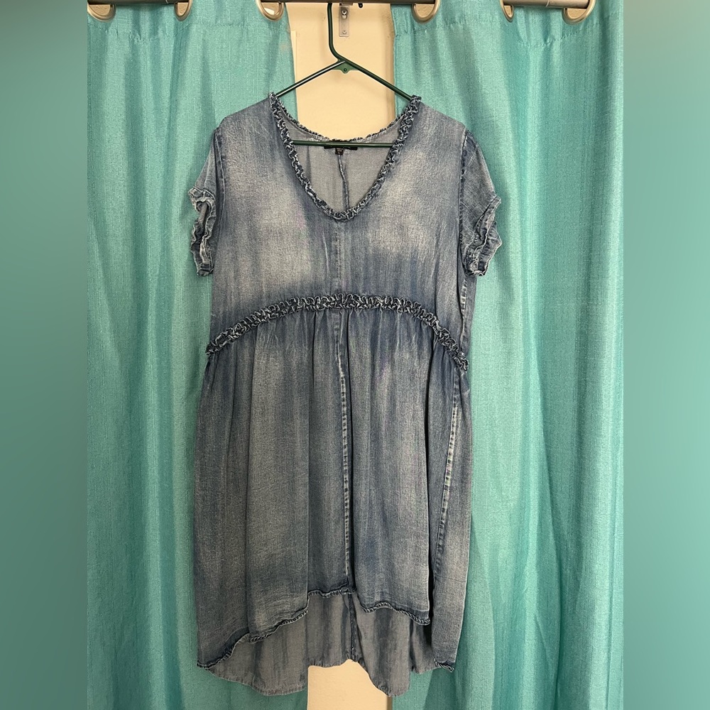 Denim V-neck loose fitting dress